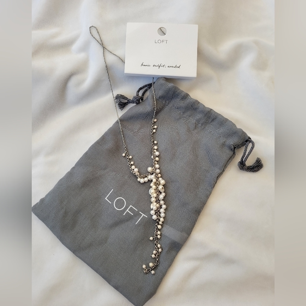Loft silver pearl dangle drop necklace NWT